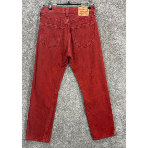 Levis 501 Jeans Mens 32X32 Red Denim Measures 30X30 Button Fly Straight Leg - Picture 2 of 8